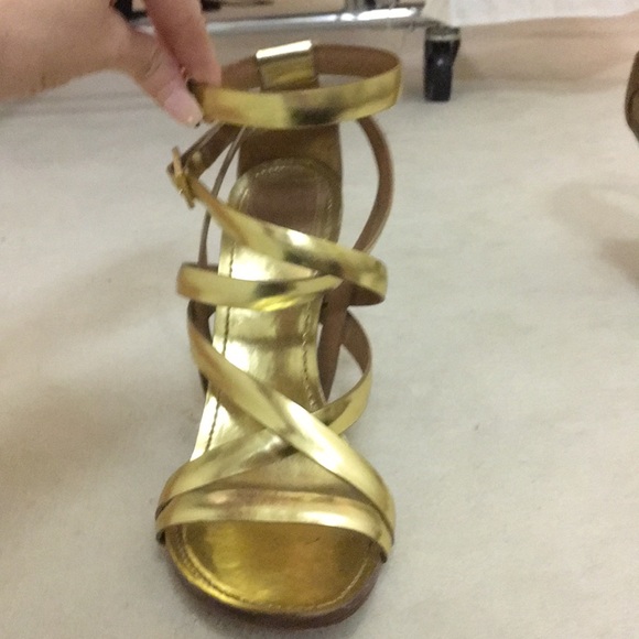 Tory Burch Gold Stappy Stilettos - Picture 3 of 6